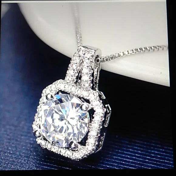 PENDANT ⛓ CHAIN STATEMENT CHOKER DIAMOND NECKLACE - Picture 2 of 4